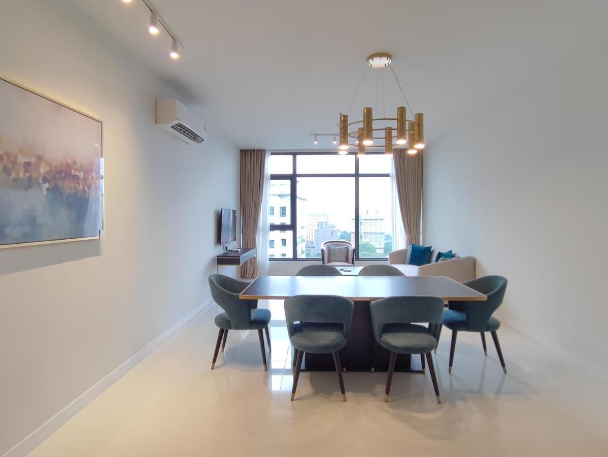 Pavillion Embassy Service Apartment By Autumn Suites Premium Stay Куала-Лумпур Экстерьер фото