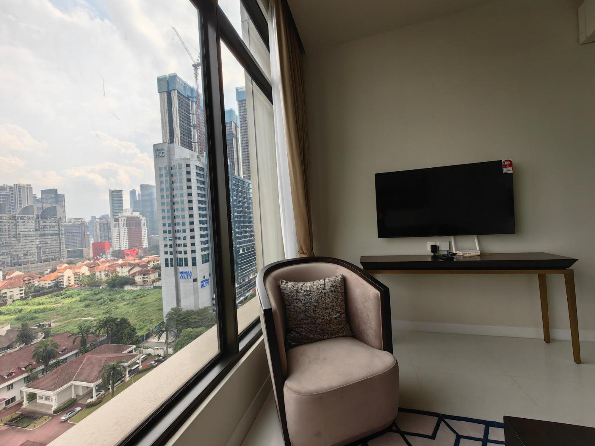 Pavillion Embassy Service Apartment By Autumn Suites Premium Stay Куала-Лумпур Экстерьер фото